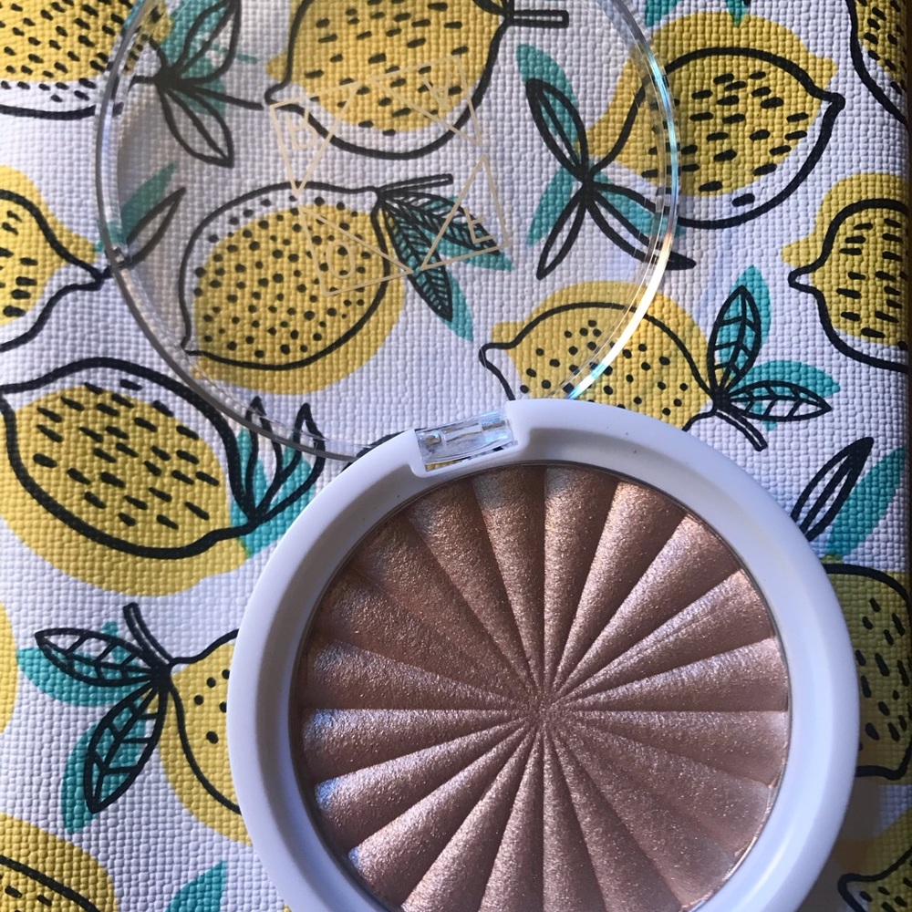 OFRA Highlighter Rodeo Drive